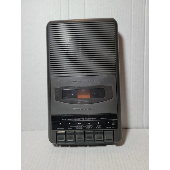 Realistic Portable Cassette Recorder CTR - 62 - Picture 2 of 4